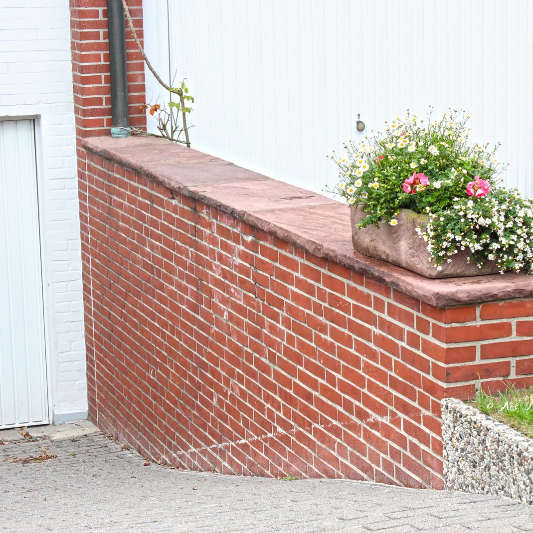 Treppen und Fensterbänke aus Naturstein aus Hamburg Bramfeld